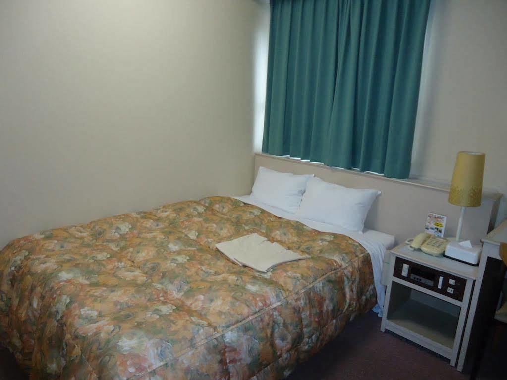 Hotel 1-2-3 Tennoji Teradacho Osaka Buitenkant foto