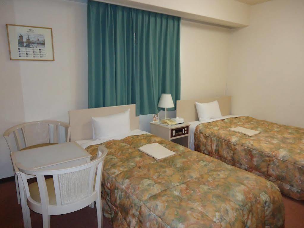 Hotel 1-2-3 Tennoji Teradacho Osaka Buitenkant foto