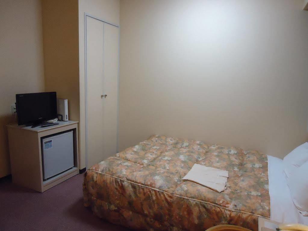 Hotel 1-2-3 Tennoji Teradacho Osaka Buitenkant foto