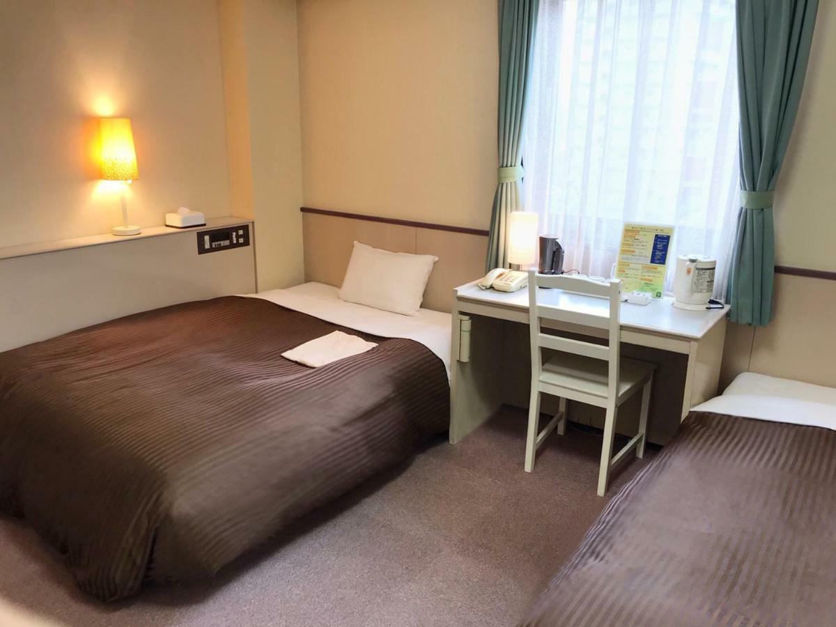 Hotel 1-2-3 Tennoji Teradacho Osaka Buitenkant foto